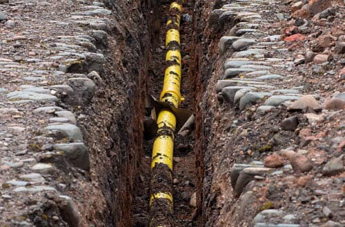 How deep are gas lines buried?